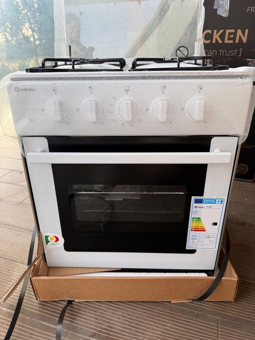 Fogão / Forno a gas propano e butano novo