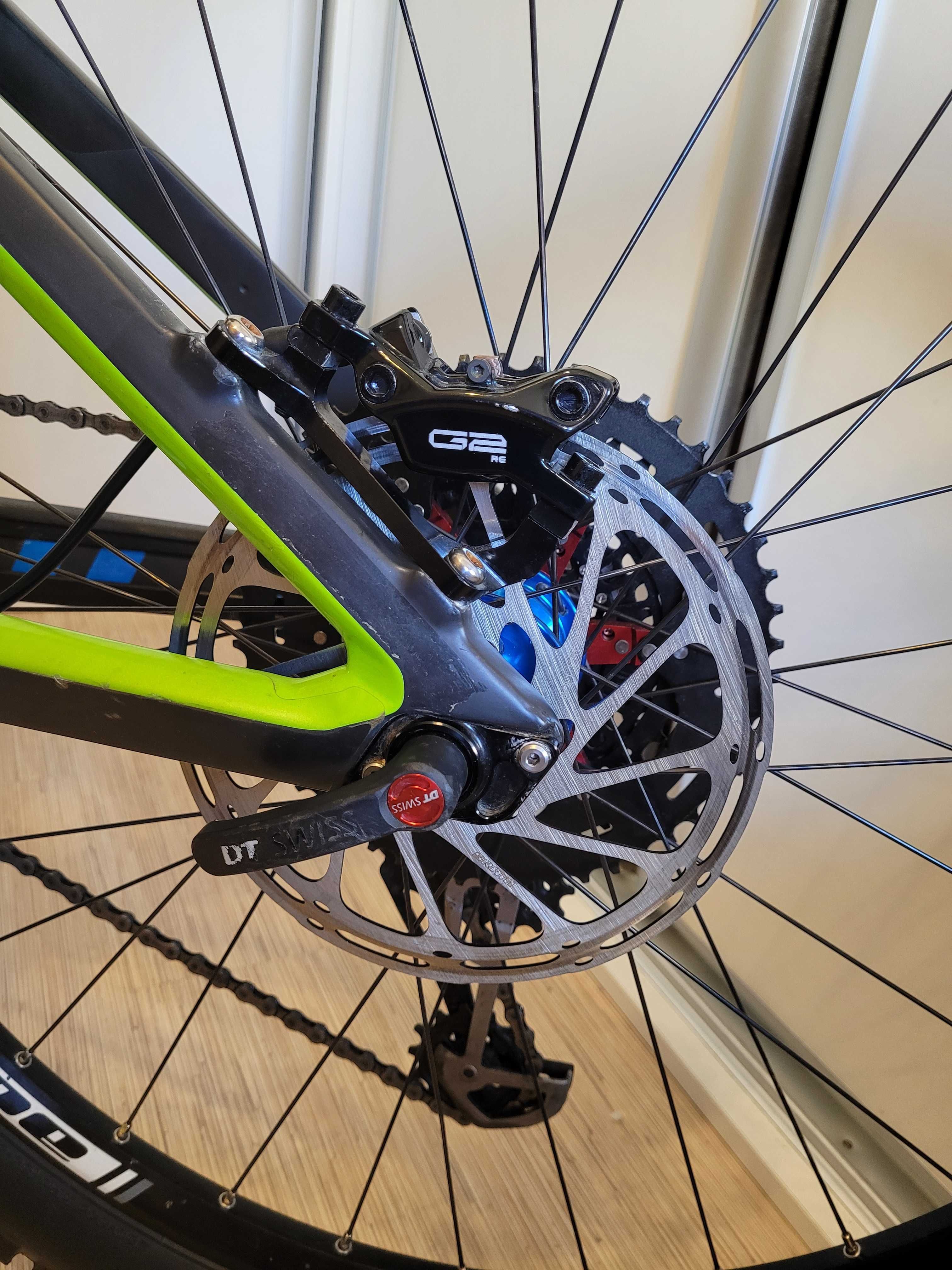 Mondraker Dune RR carbon,lyrik,Hope,Sram G2 Re