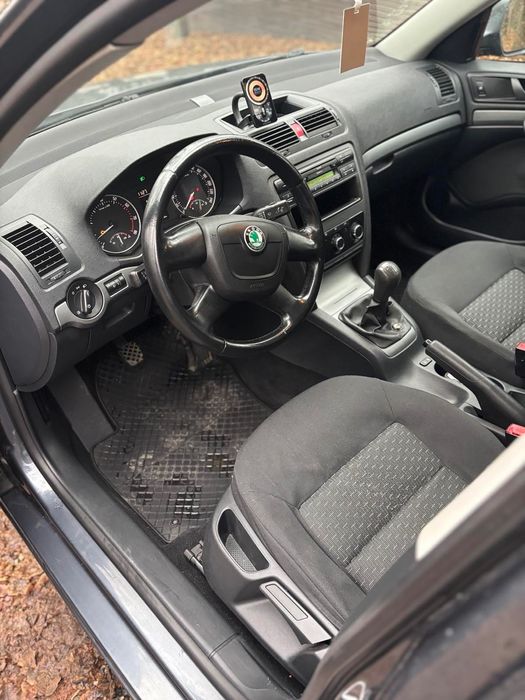 Продам Шкоду  Октавію