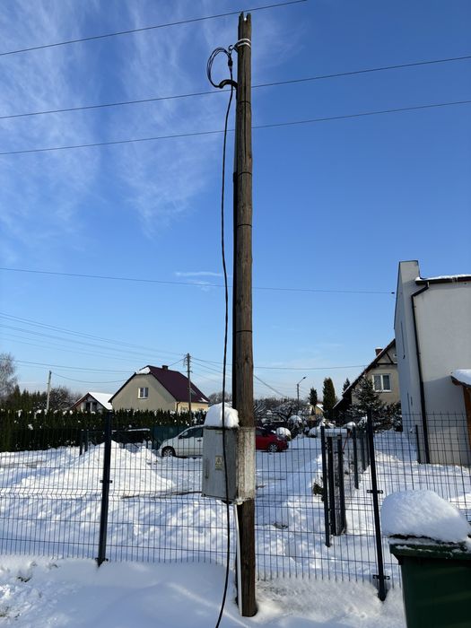 Słup budowlany energetyczny