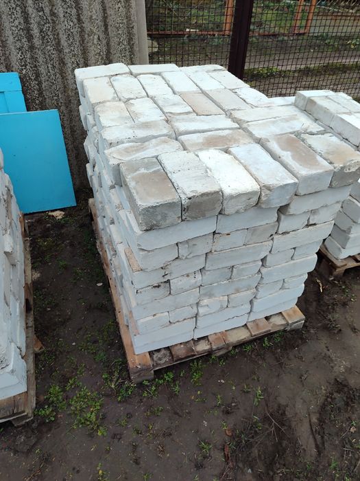 Цегла (кирпич) як нова