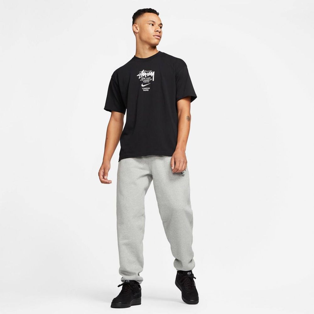 Футболка Nike & Stussy 2025