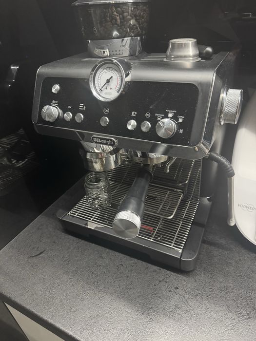 Express kolbowy De’Longhi