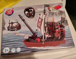 Barco Pirata - Compativel Lego - Novo e Selado