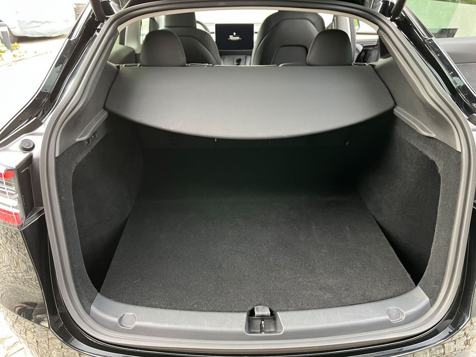 Tesla Model Y Performance Dual Motor AWD