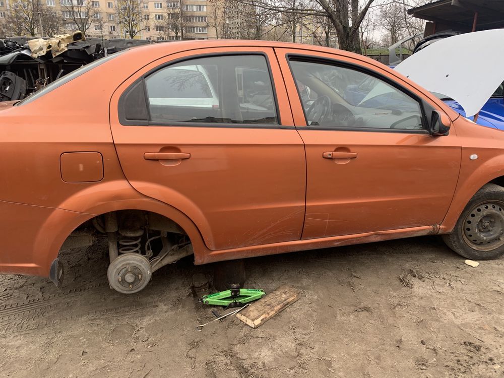 Шевроле авео т250 по запчастям 1,5