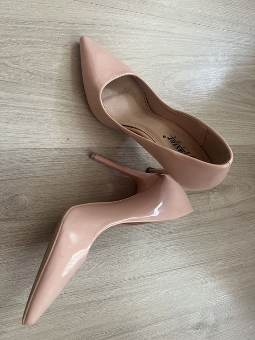 Женские туфли, босоножки