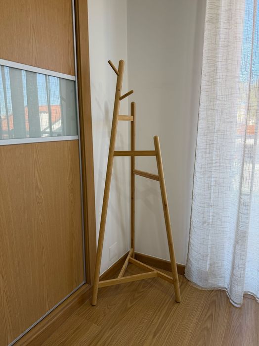 Cabide de pé IKEA MORSNING - Bambu