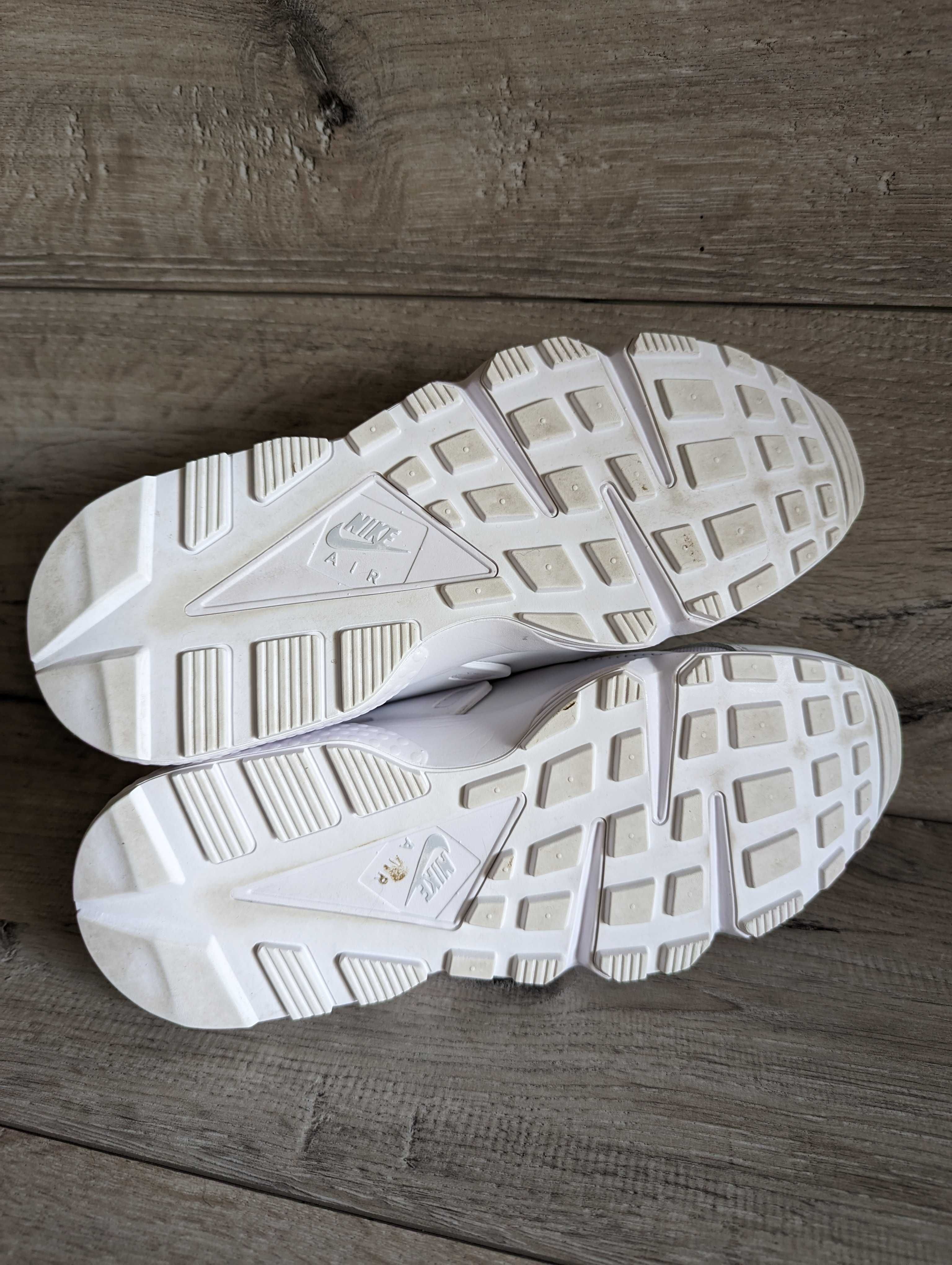 Кроссовки белые кросівки б/у Найк Nike Air Huarache 37-38 р 24 см