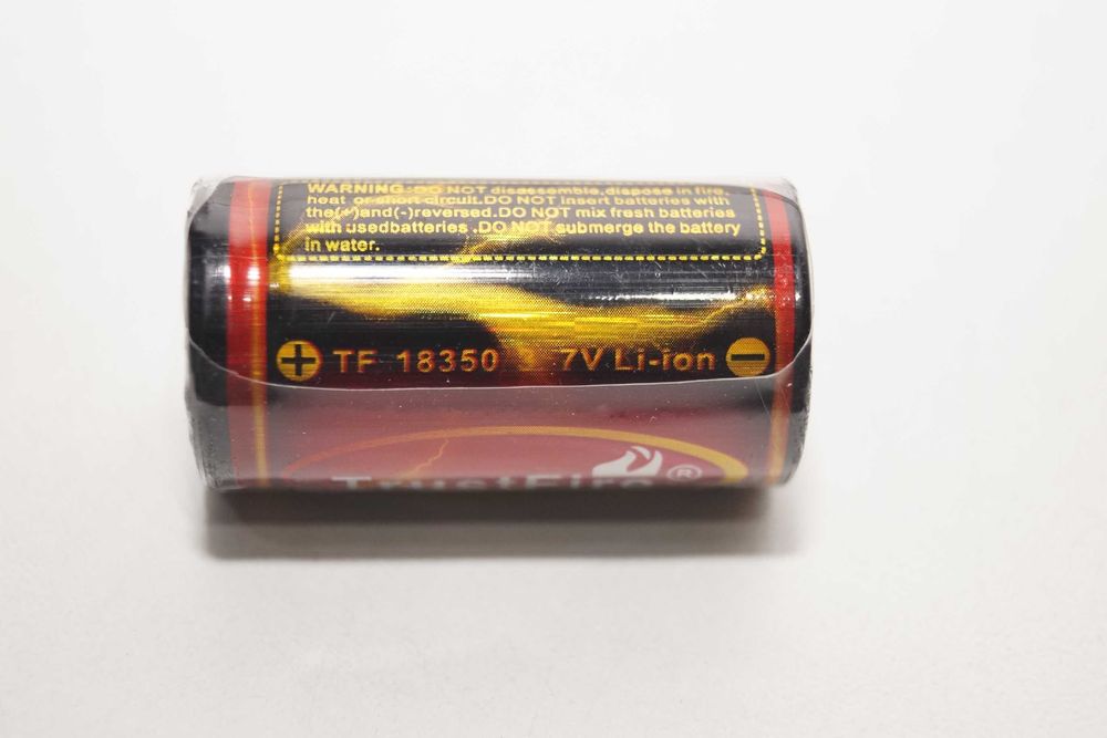 W142 Trustfire 18350 bateria 1200mAh 3,7 V LI-ion chroniony (PCB)