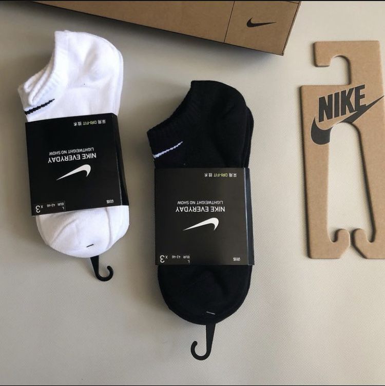 Короткие носки Nike Everyday Шкарпетки одследки