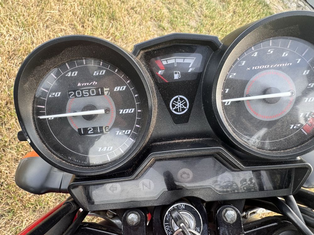 Yamaha YBR 125 na kat A1 lub B