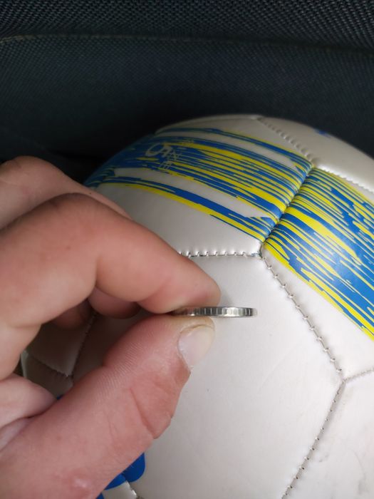 Монета номіналом 10 грн із зображенням ТРО ЗСУ на зворотньому  боці