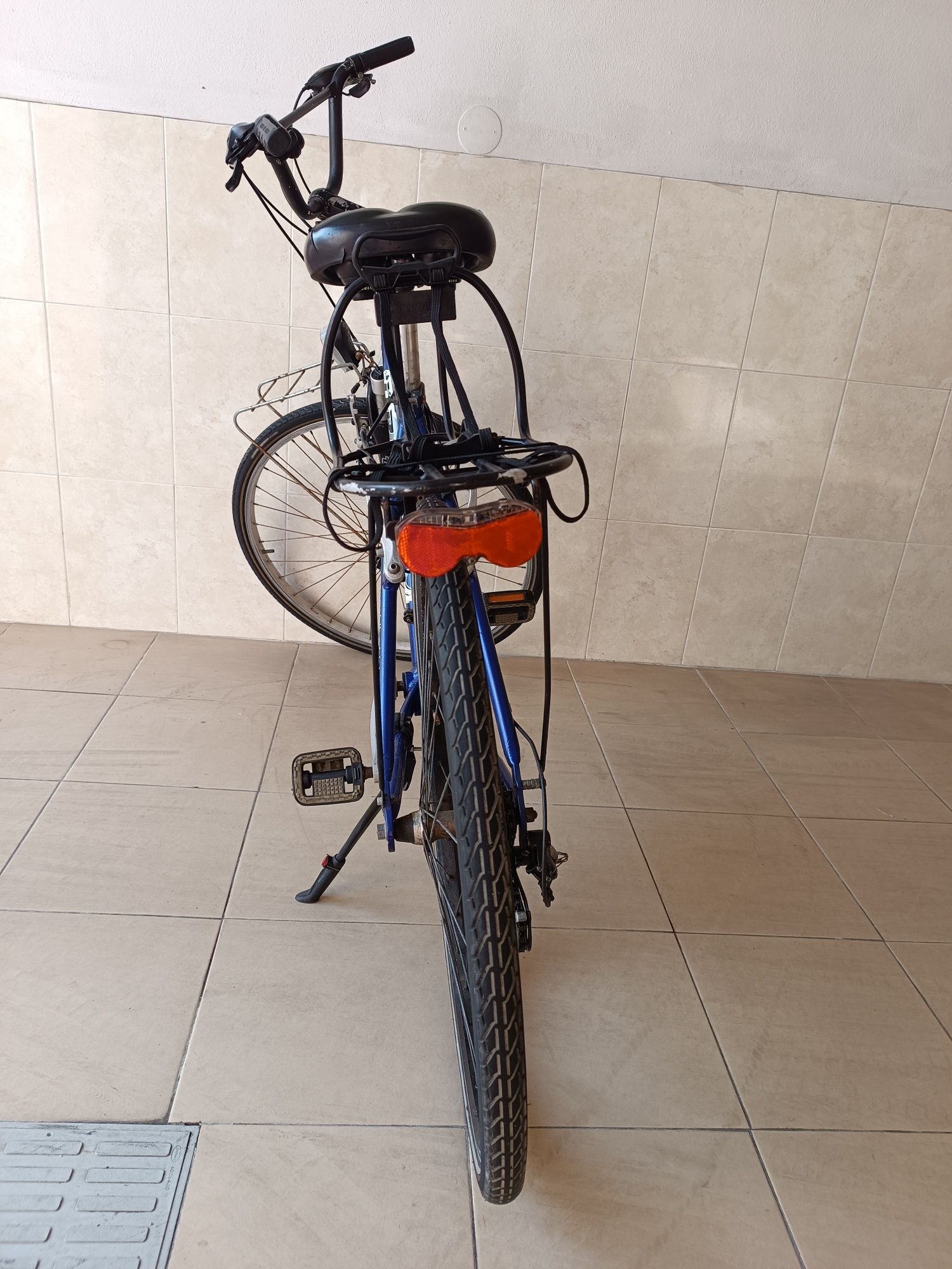 Bicicleta Orbita Trekking roda 28