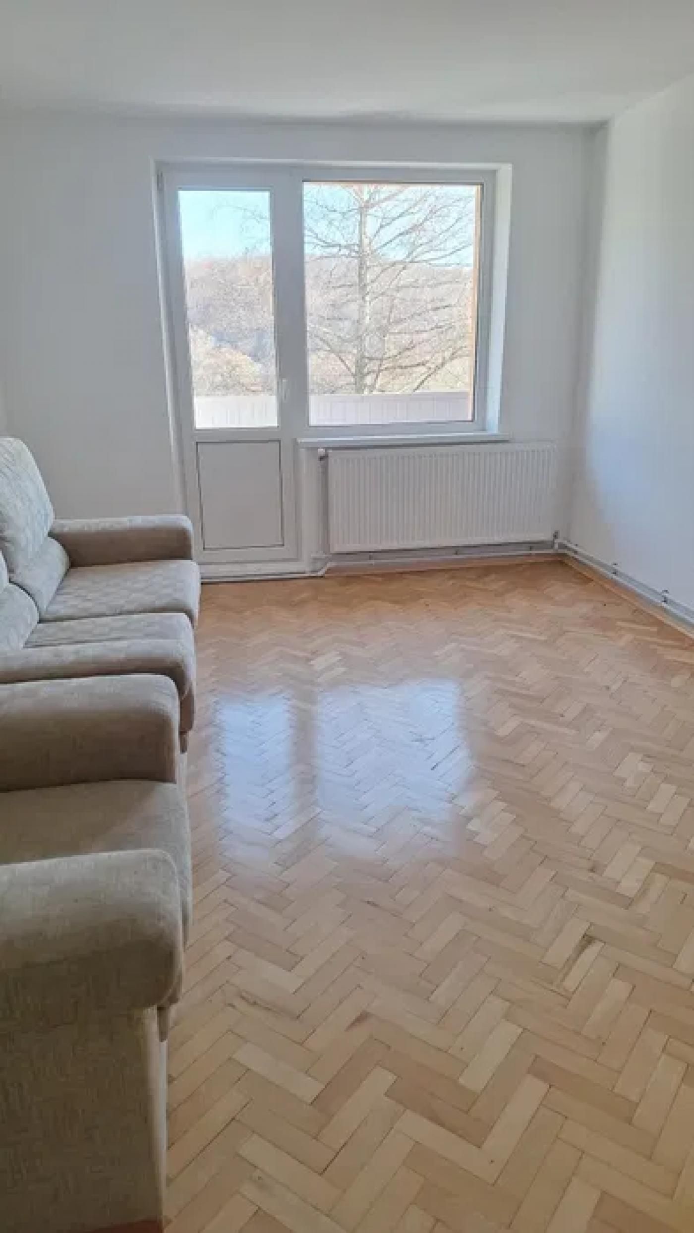 Продаж 3-кімнатної квартири  м. Бібрка