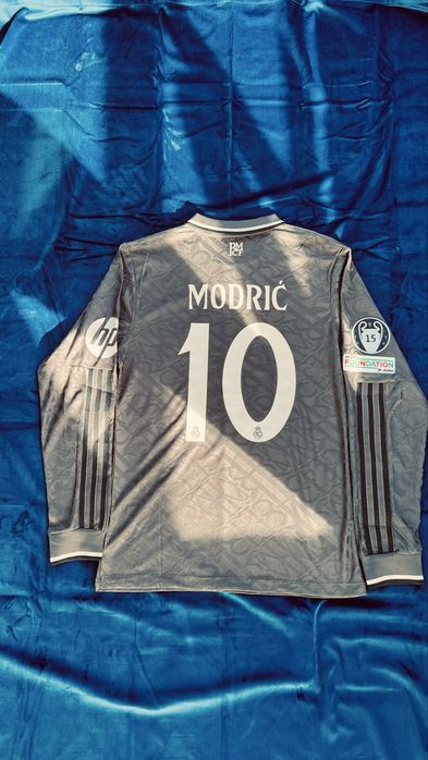 Koszulka Real Madryt Modric 24/25 M longsleeve