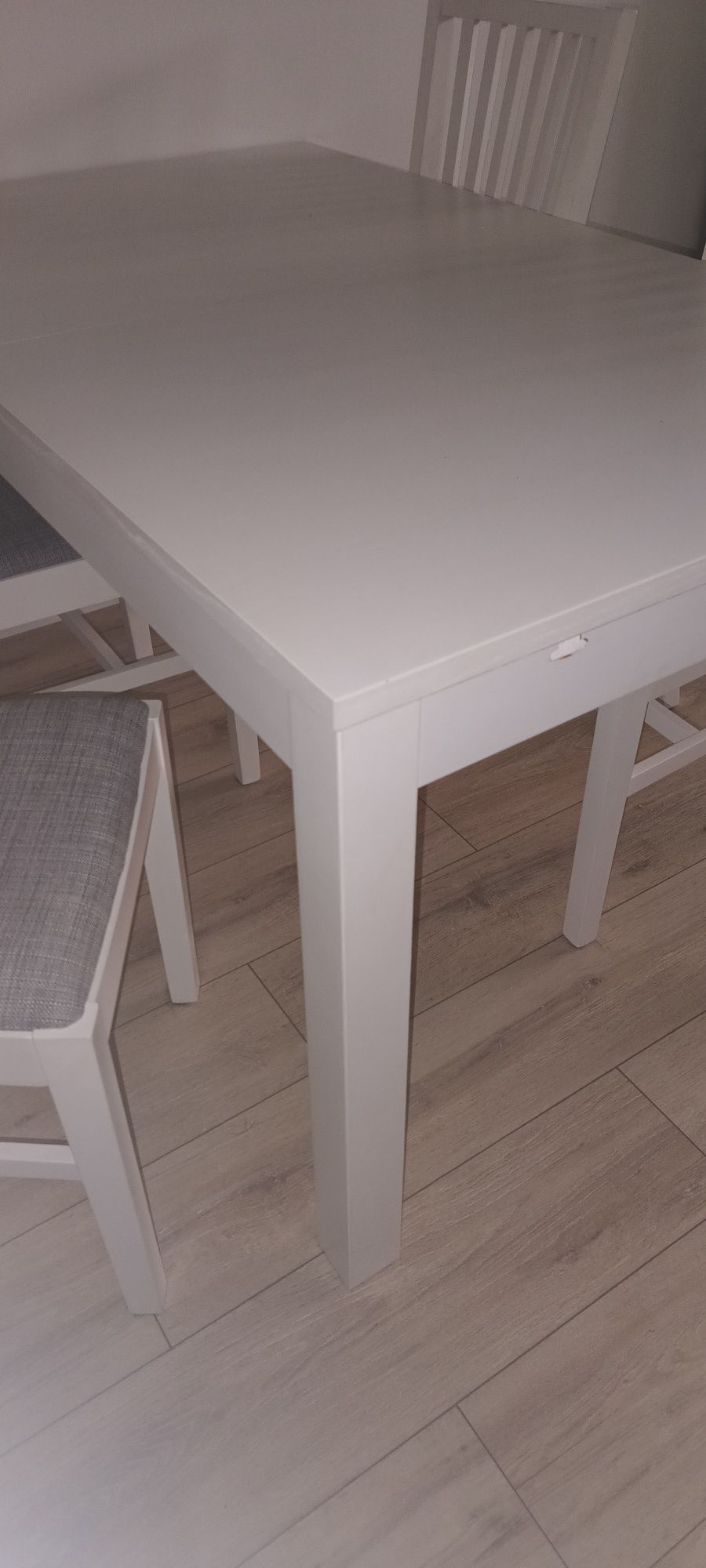 Komplet -Stół drewniany rozkładany 140x180x220 z krzesłami Ikea