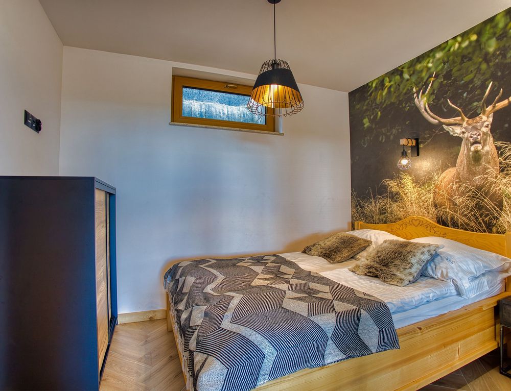 Apartament z jacuzzi na tarasie-Solina-noclegi- centrum-zapora
