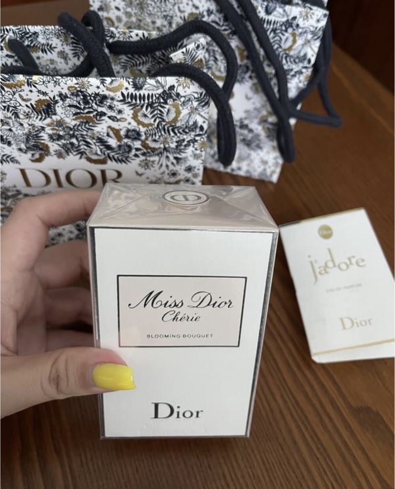 50 % парфуми жіночі miss dior cherie, місс діор шері нові, запаковані