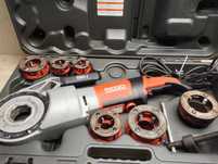 Gwintownica do rur RIDGID 690-I od 1/2 do 2 cali zestaw