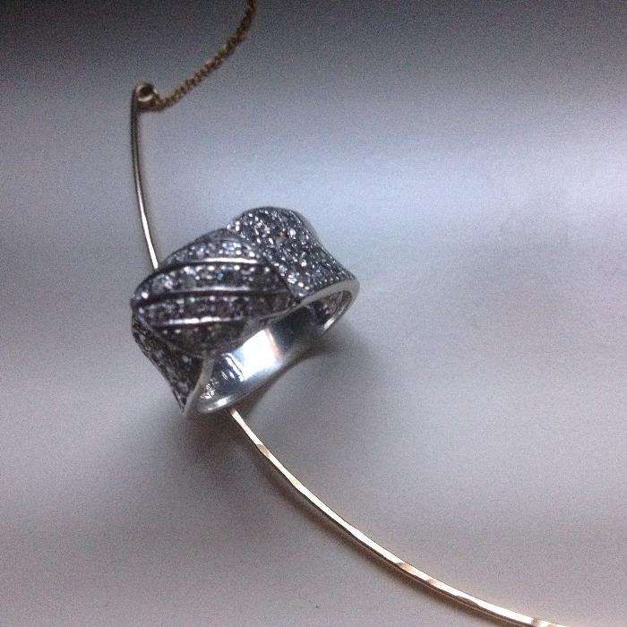 Anel em prata de lei