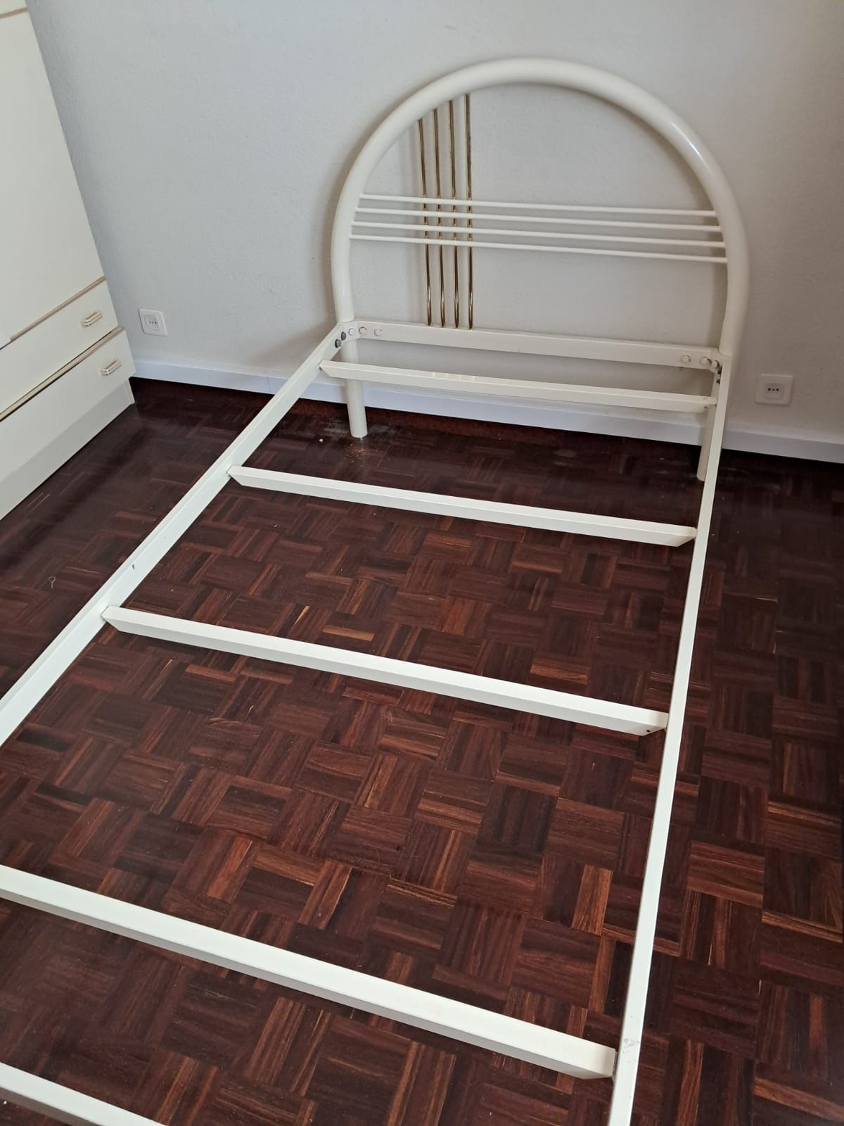 Cama de Solteiro