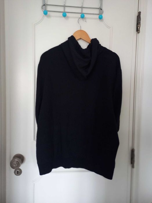 Sweat Shirt com Capucho Hoodie Sweater Oysho Preto