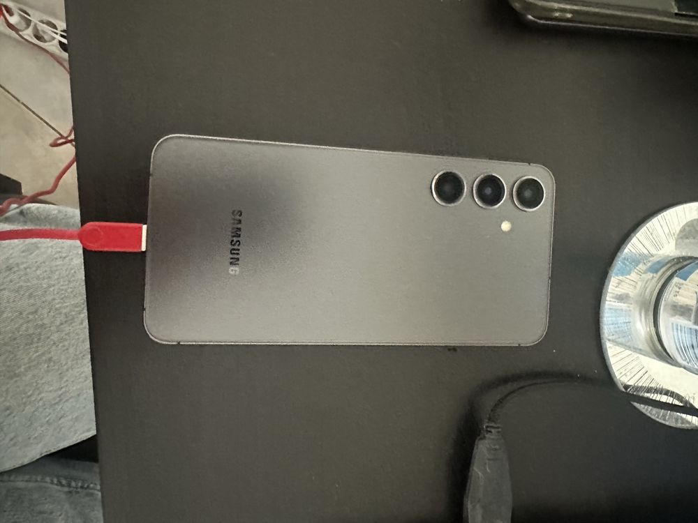 S24 plus 256gb.