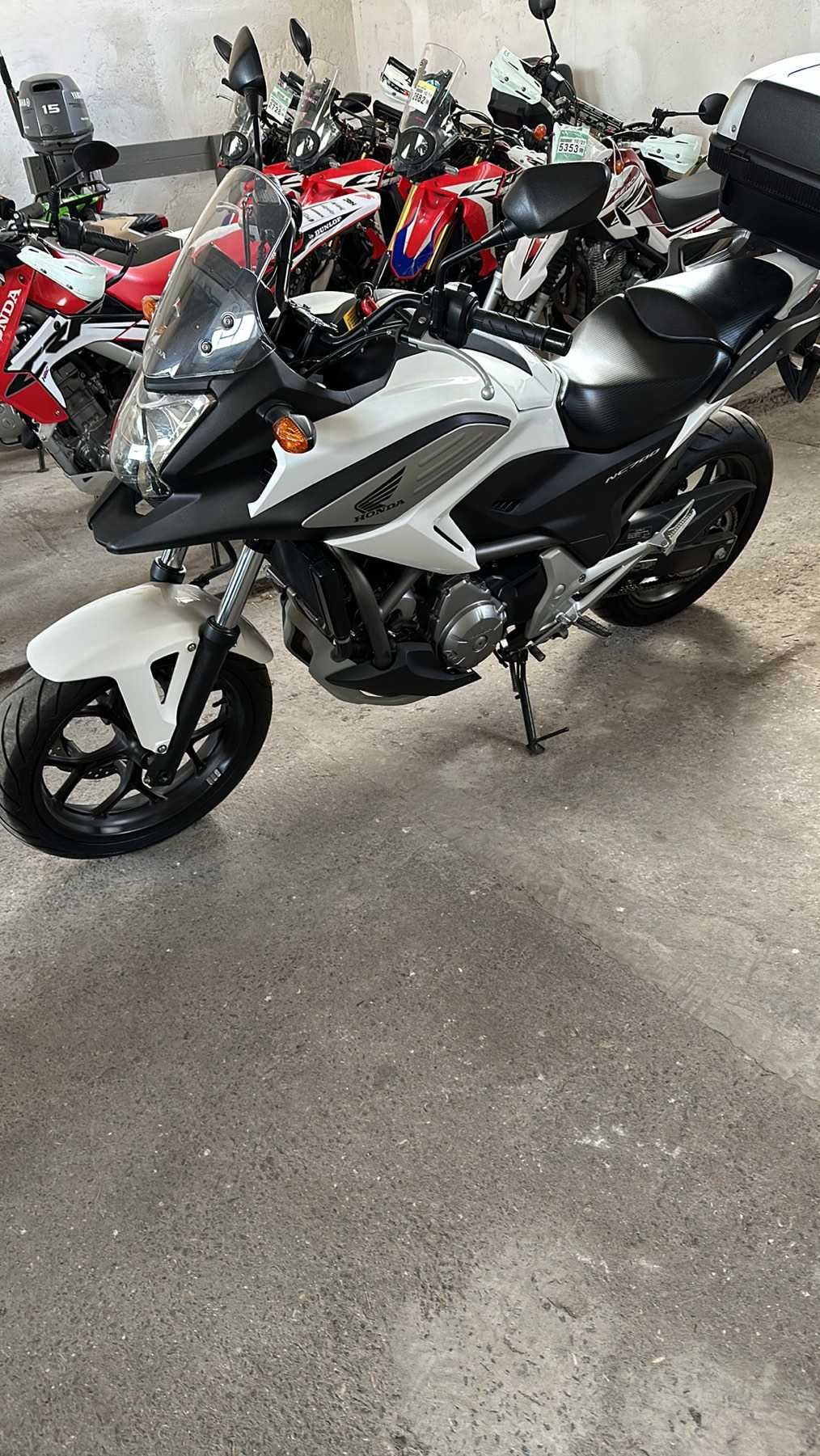 Honda NC700X 2012 год