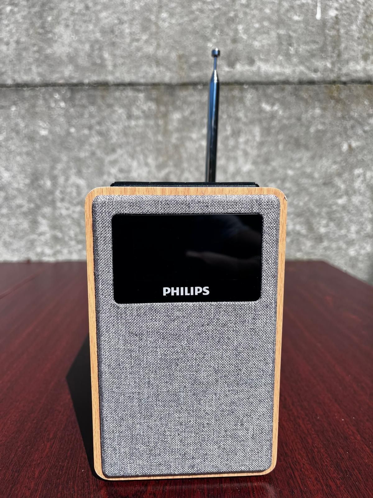 radiobudzik Philips TAR5005/10 – DAB+, FM, łagodne budzenie