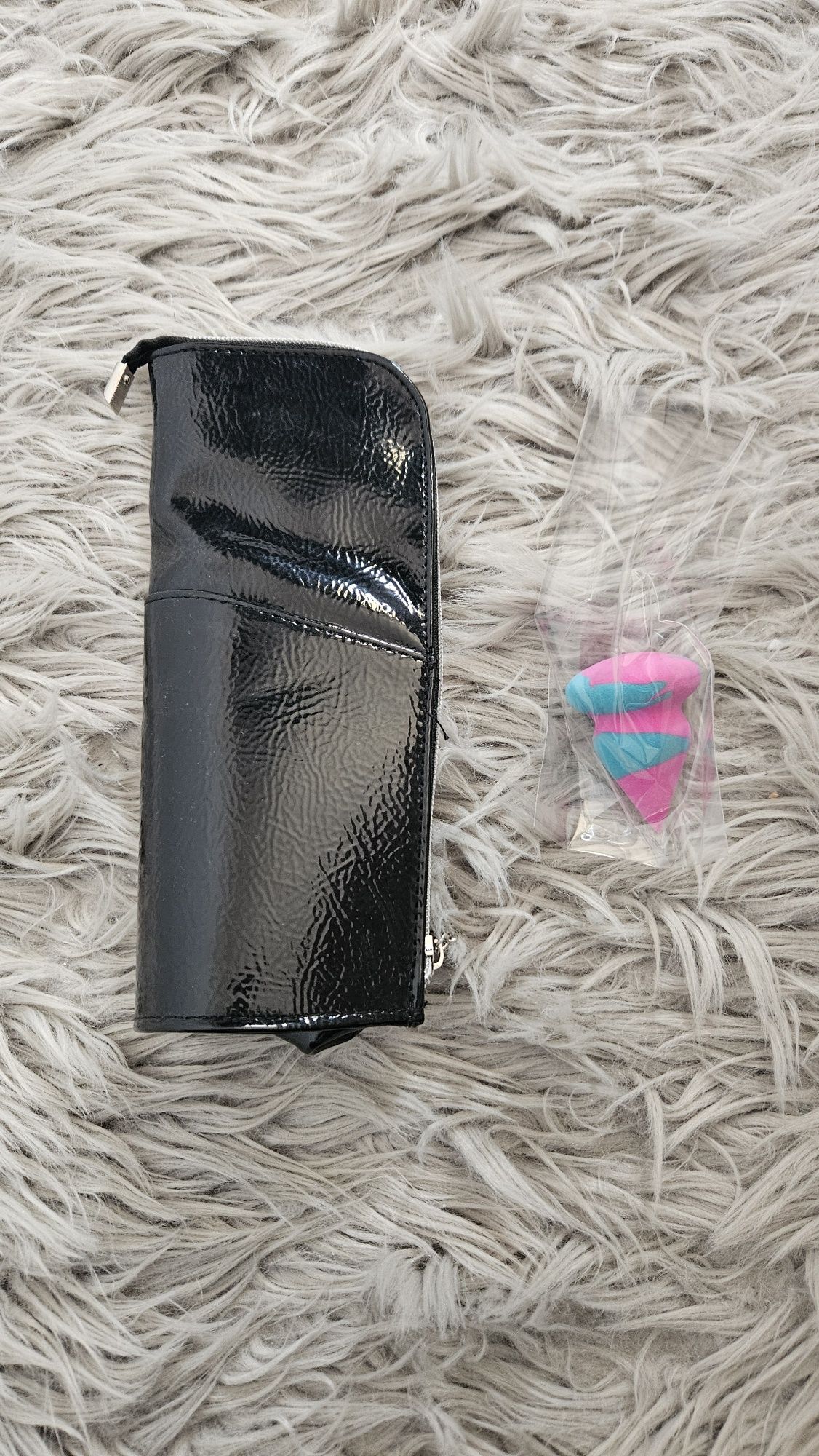 Etui do pędzli +gratis