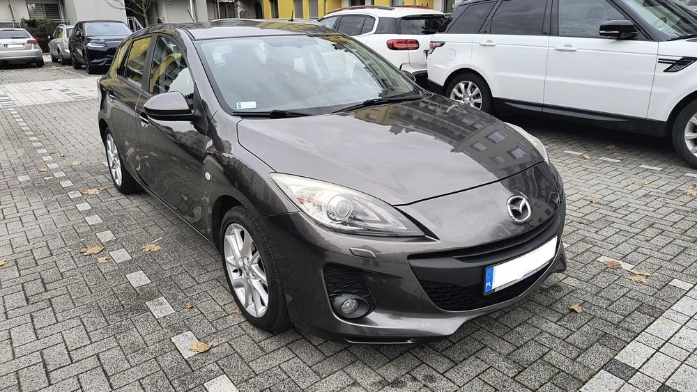 Mazda 3 Edition Sport, lifting, bogata wersja, Navi, auto bi-Xenony, klima