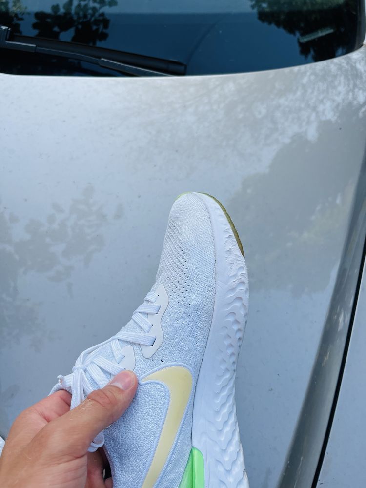 Стан кроссівок шикарний, 28.5 см устілка, Найк, Nike flyknit