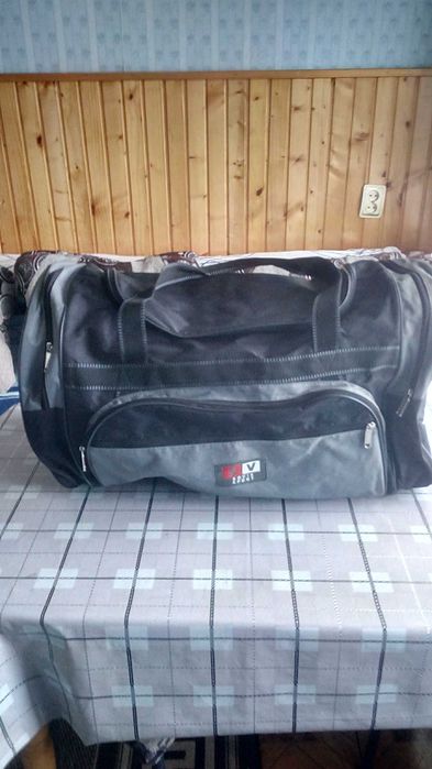 Сумка спортивна.