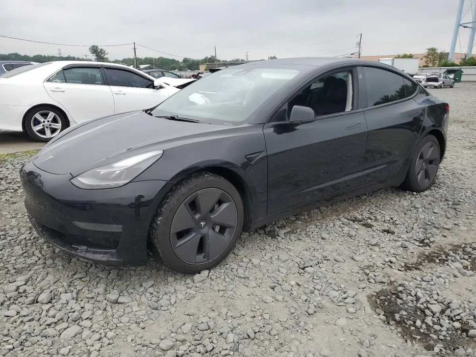 Бампер Tesla Model 3 розборка шрот