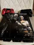 PS4 z motywem z Wiedźmina