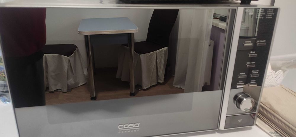 Мікрохвильовка з грилем і конвекцією CASO MCG25 PRO