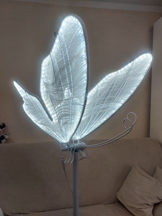 Метелик світлодіодний для фотозони 60 см