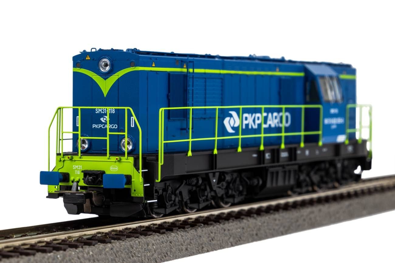 Маневровый тепловоз SM31 pkp фирмы Piko 52300 1:87 HO