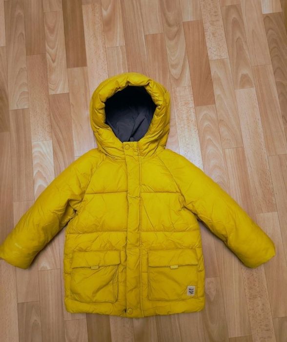 Курточка Zara 110