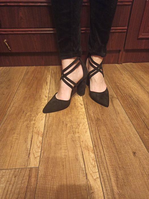 Czułenka na słupku