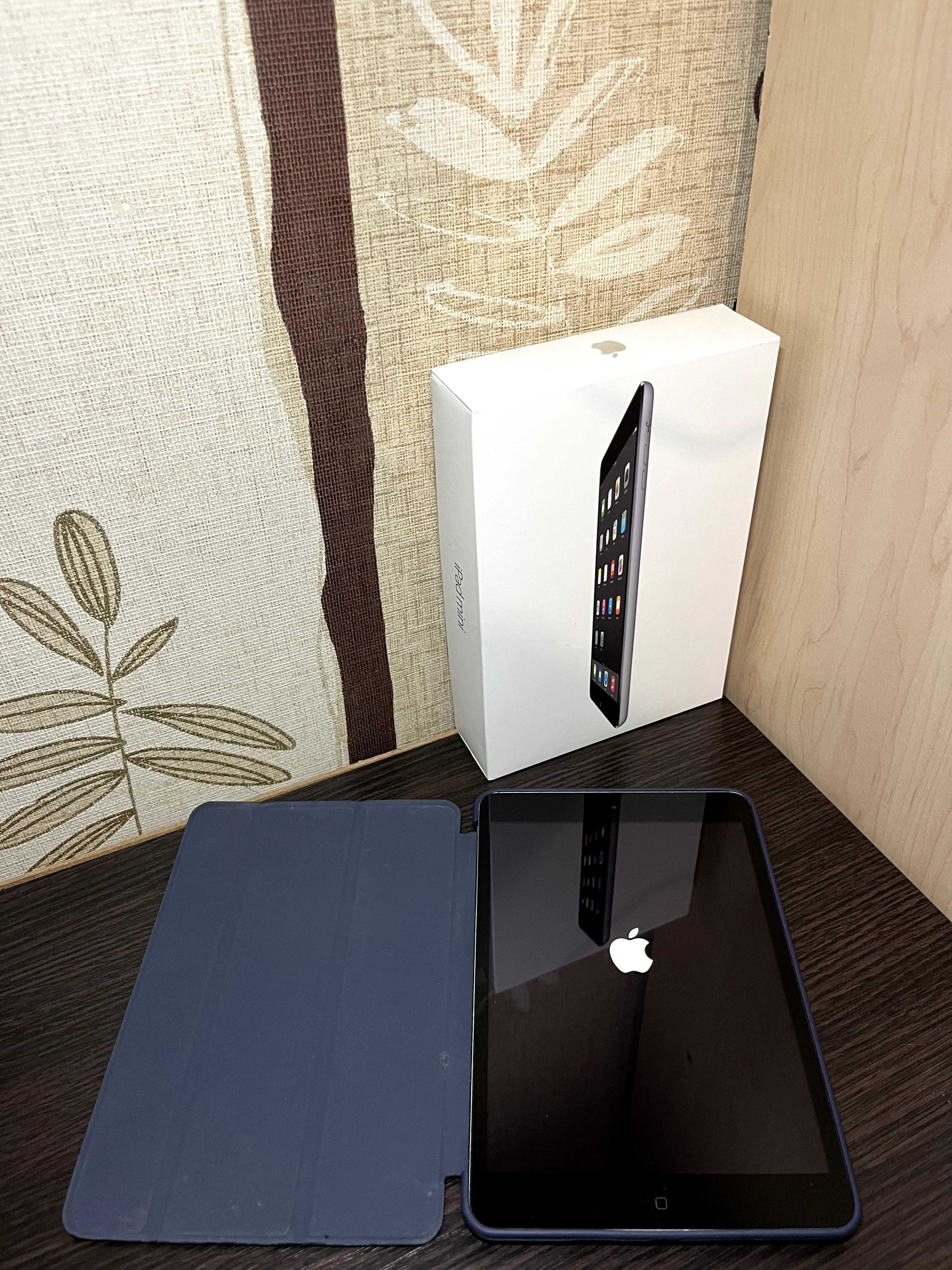 Планшет - Apple iPad mini 2, 16gb, Space Gray