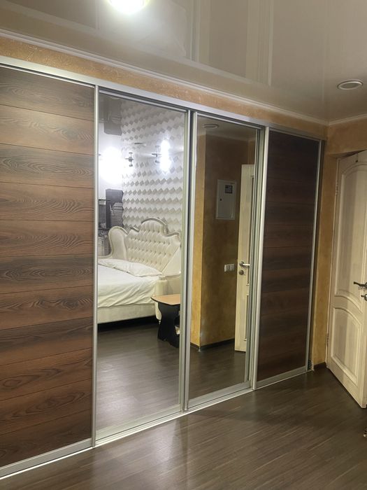 Подобова. Погодинна оренда квартири. VIP студия 95 квартал, Центр