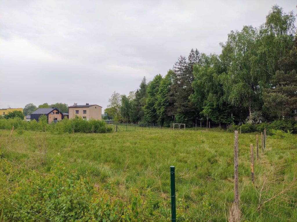 Działka budowlana w Lędzinach 827m2