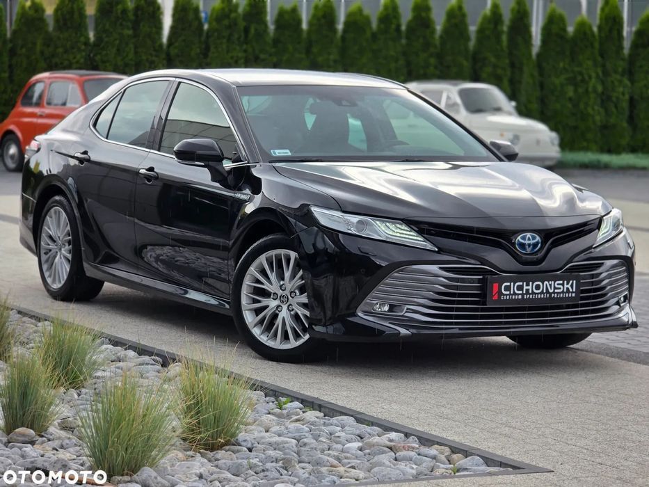 Toyota Camry EXECUTIVE Bezwypadkowa z Polskiego Salonu Pełny Serwis Faktura Vat 23%
