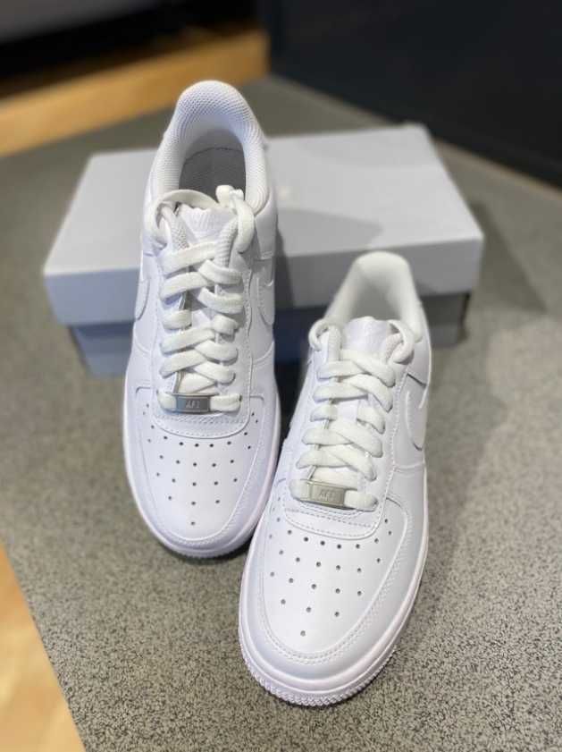 Nike Air Force 1 Low '07  White   EU38-24CM