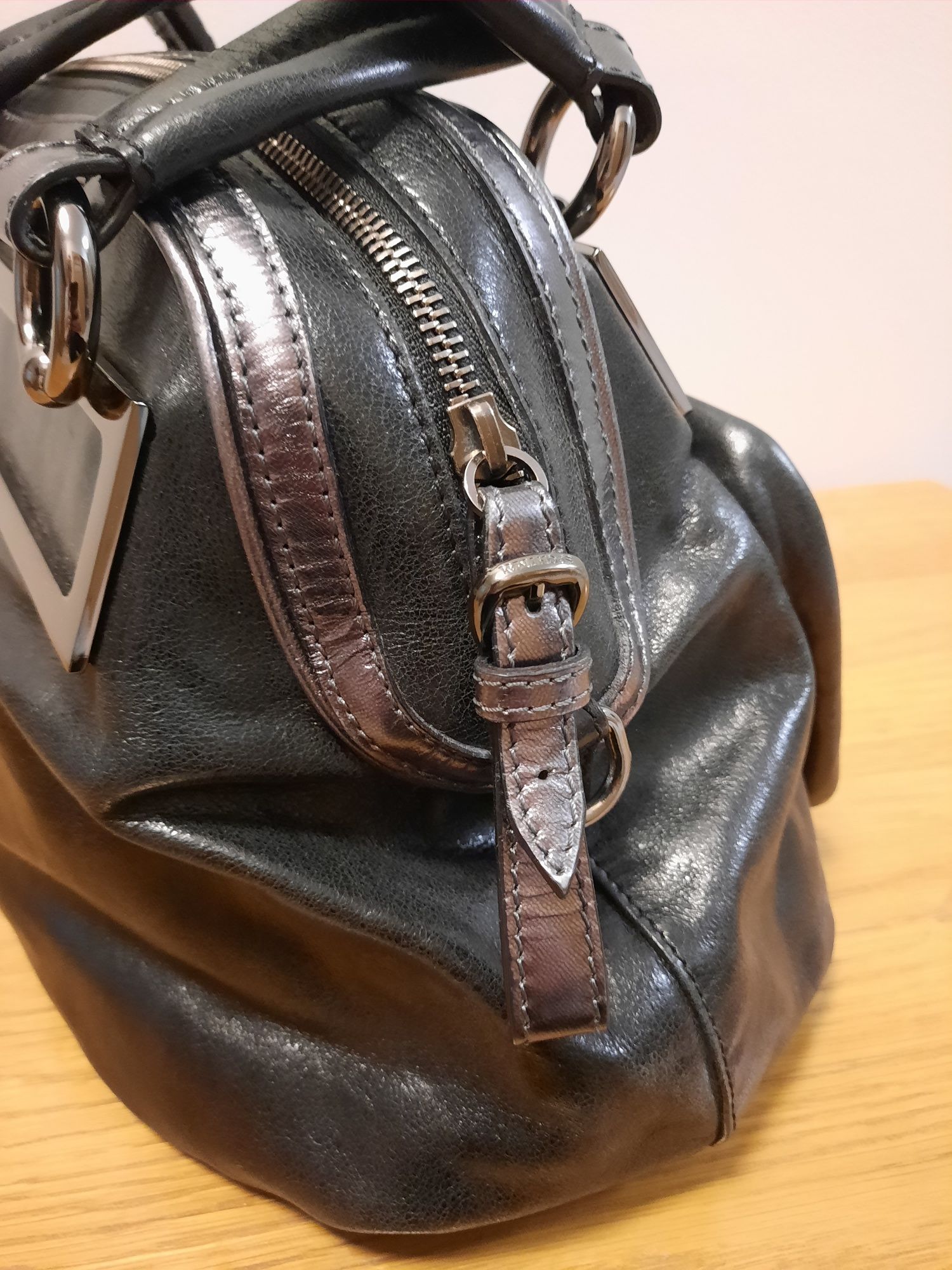 Sprzedam torebkę Sportmax