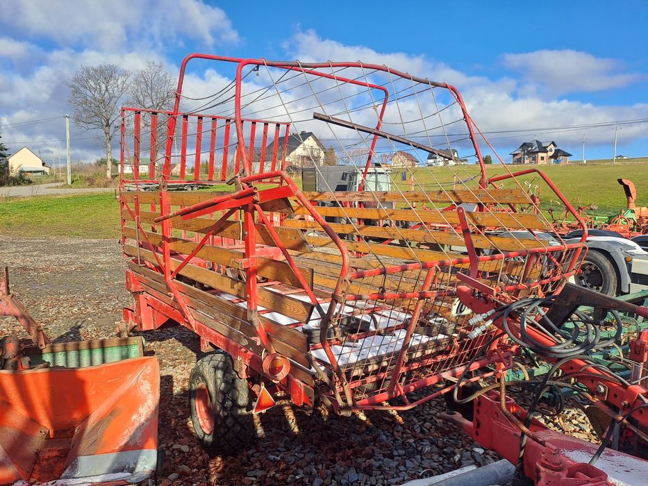 Przyczepa samozbierająca Pottinger mała górska
