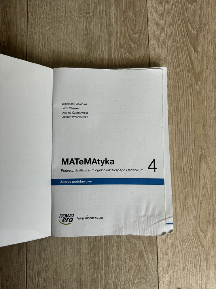 Ksiażka podręcznik MATeMAtyka 4 zakres podstawowy używana