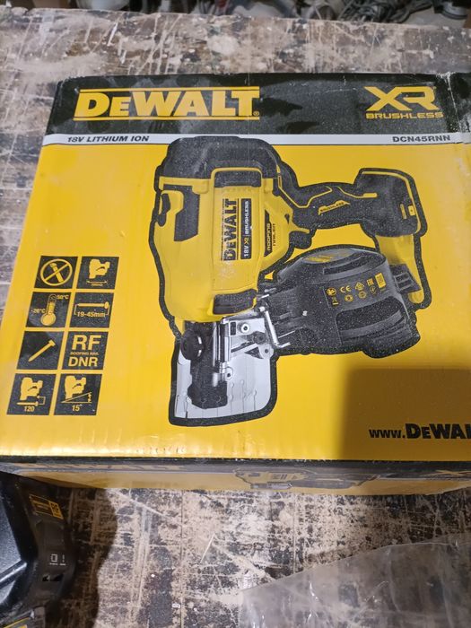 Gwoździarka DeWalt